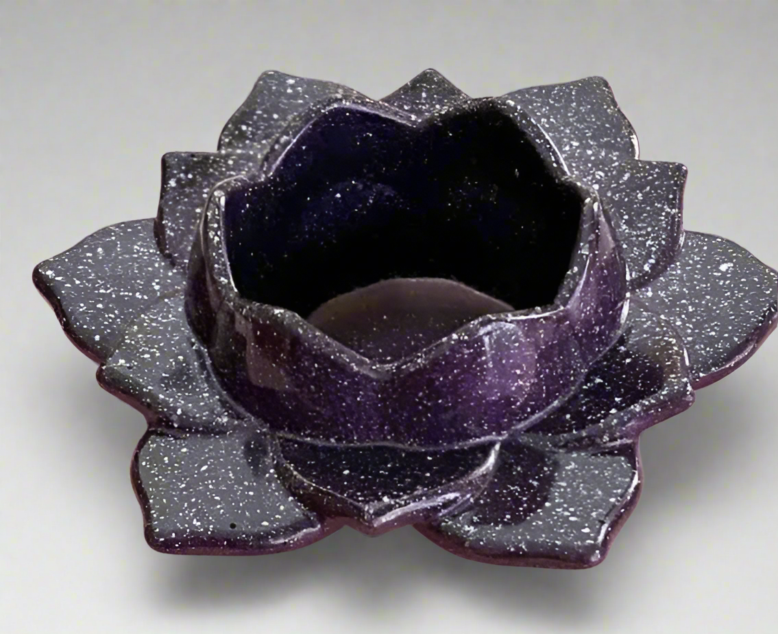 Lotus tea light/ candle holder mould
