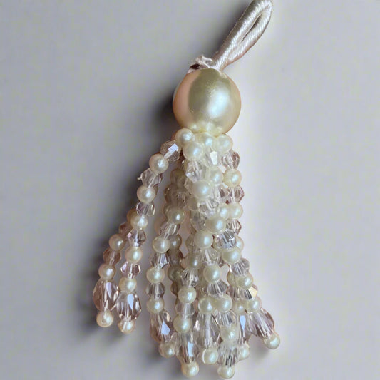 Pearl With Diamond Tassels