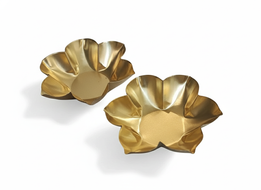 Flower Shape Metal Urli for candle